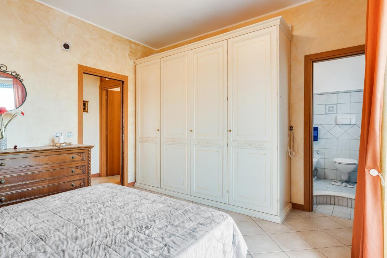 Roomy And Bright Apartment With Balconies X6 Catania Exterior photo